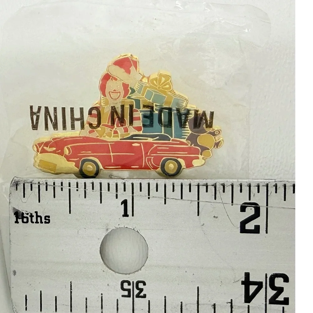 McDonalds Ronald McDonald Christmas Red Car Enamel Pin 2008 Collectible Holiday